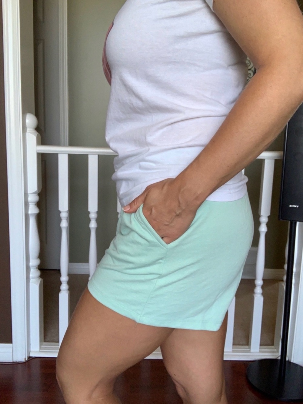 Weekend Casual Shorts (NWT) 🍒 Light Mint, Size Small - Picture 5 of 12